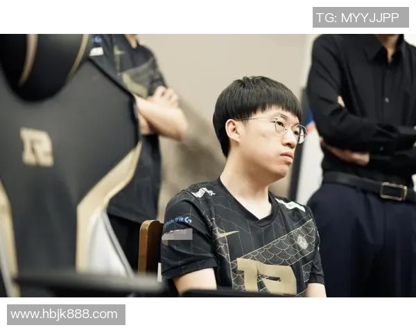 DOTA2战术BLG的运营体系深度解析与实战应用探讨 DOTA2战术BLG的运营体系深度解析与实战应用探讨